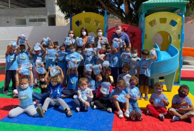 Entrega de uniformes escolares 2022